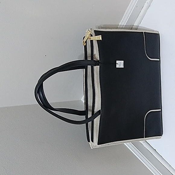 ANTONIO MELANI Handbags - Antonio Melani Laptop Bag Tote